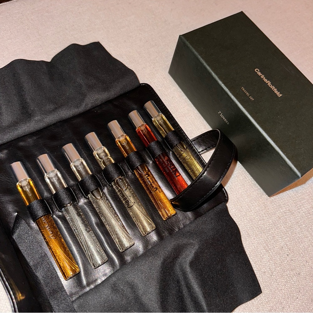 Carine Roitfeld TRAVEL SET